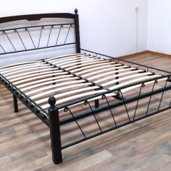 Кровать "Муза 1" КМД10  Черная (1600*2000) (ножки-шоколад) с коваными изделиями | фото 3