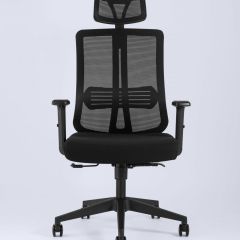 Компьютерное кресло для руководителя TopChairs Post офисное черное обивка сетка ткань крестовина пластик | фото 4