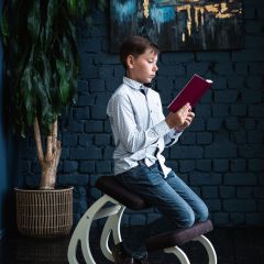 Балансирующий коленный стул Конёк Горбунёк (Айвори) | фото 8